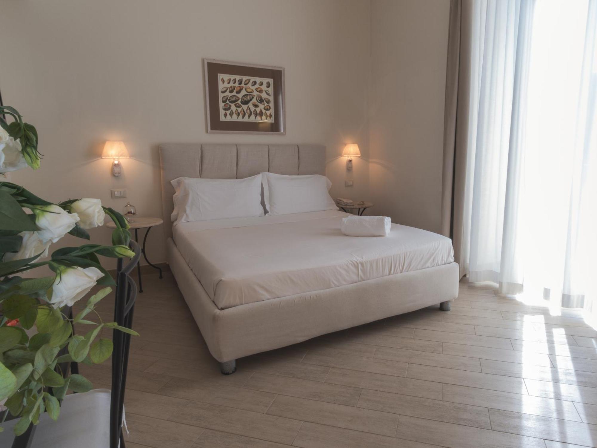 Hotel San Pietro Palace Finale Ligure Exteriör bild